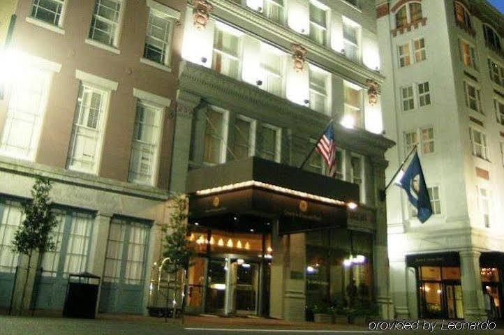 Q&C Hotel And Bar New Orleans, Autograph Collection מראה חיצוני תמונה